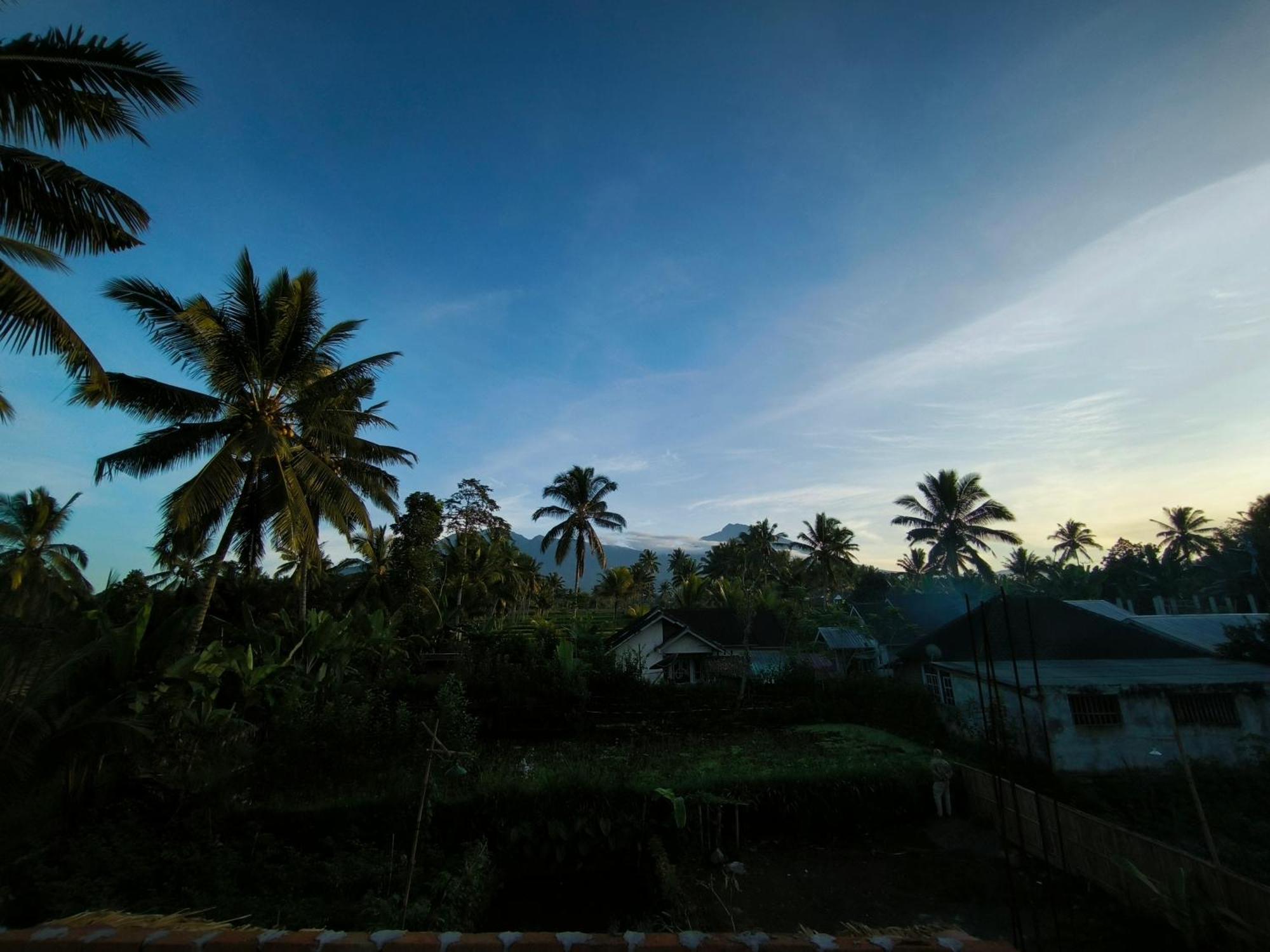 Stay Together Tetebatu Exterior photo